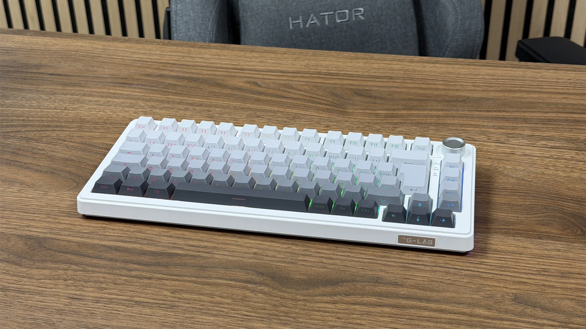 The G-Lab Keyz Elite 300
