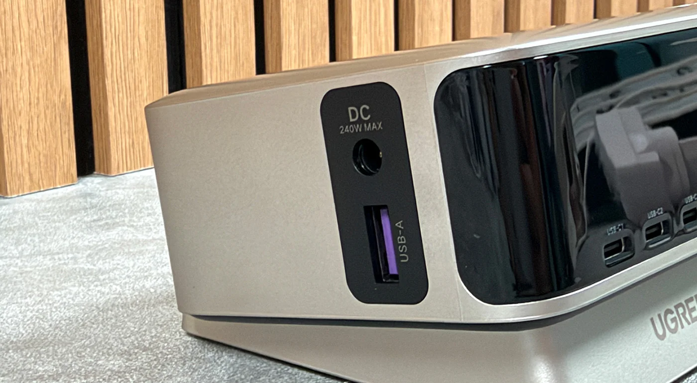 test ugreen nexode gan 300w desktop charger