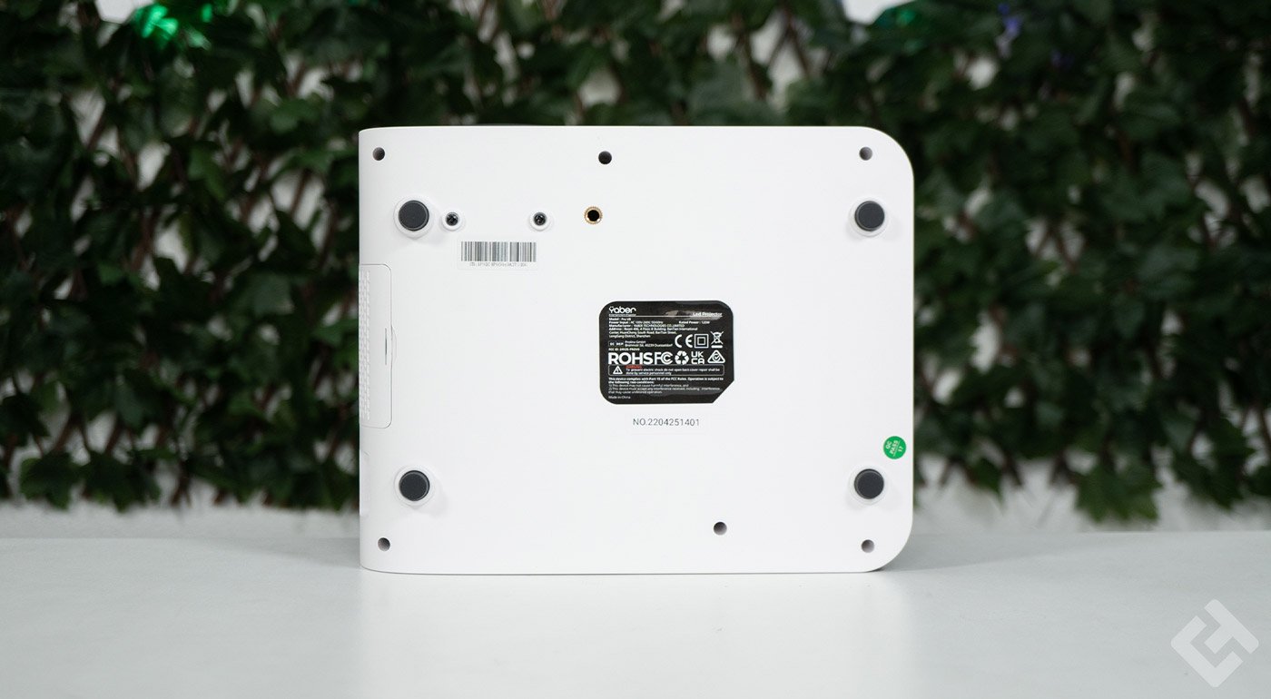 dessous du pro v8 de yaber