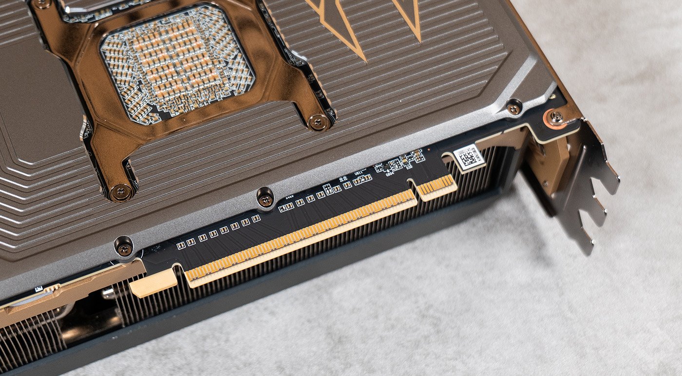 test zotac geforce rtx 5090 amp extreme avis (12)