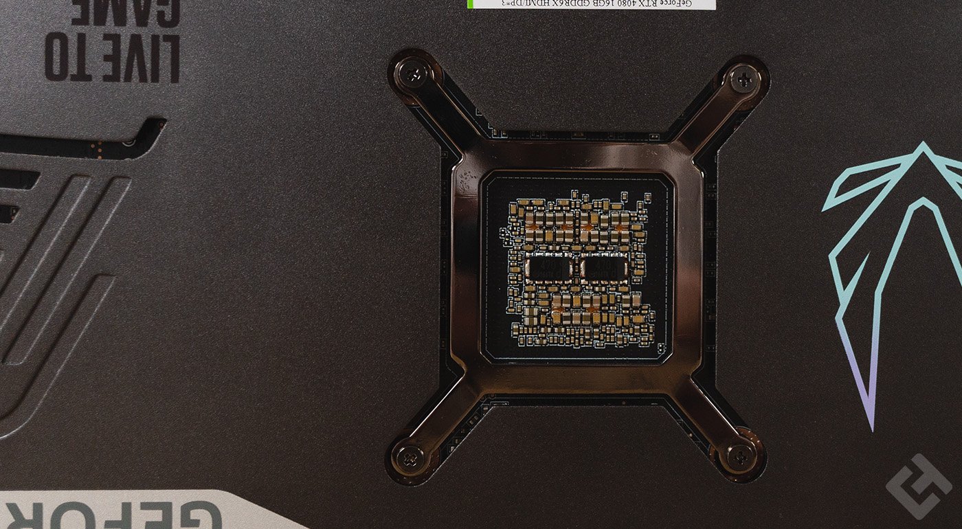 Puce graphique Zotac GeForce RTX 4080 Trinity