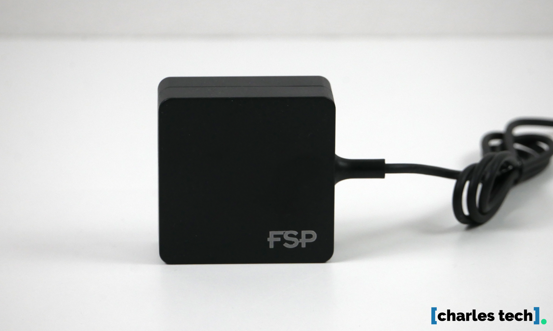test_fsp_adaptateur_45w_usb_c_charlestech-2