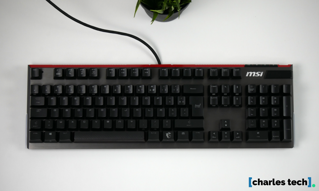 test_msi_vigor_gk_80_charlestech_1