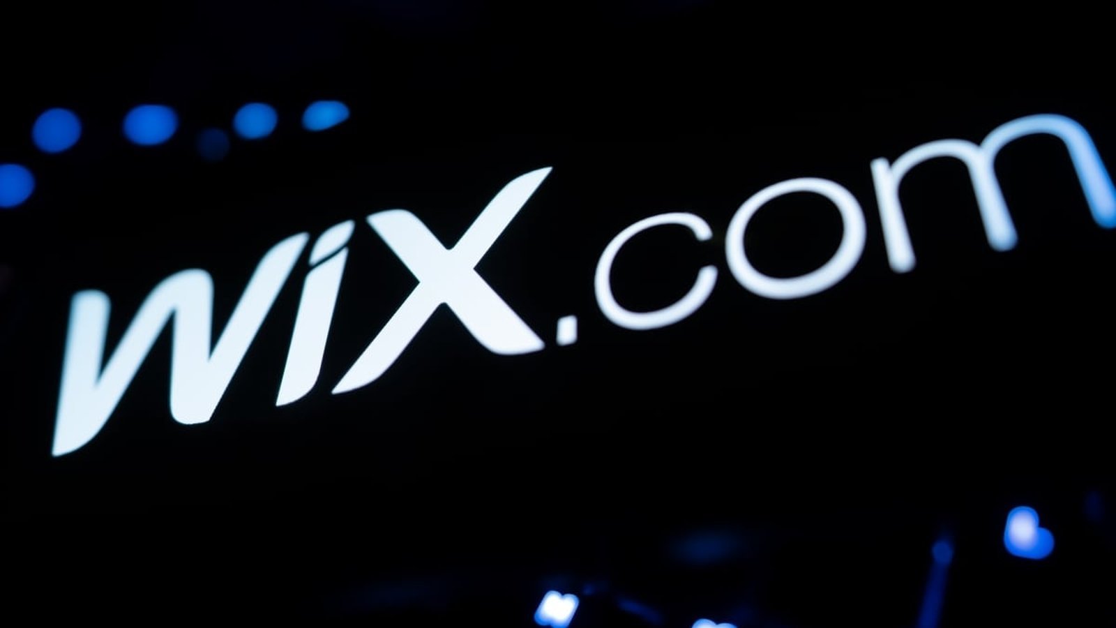 Logo Wix.com sur écran numérique fond noir