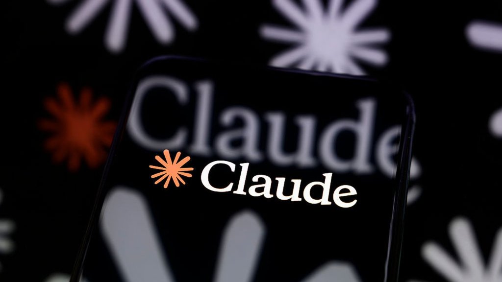 Anthropic révèle pourquoi Claude a tenté de faire chanter ses utilisateurs