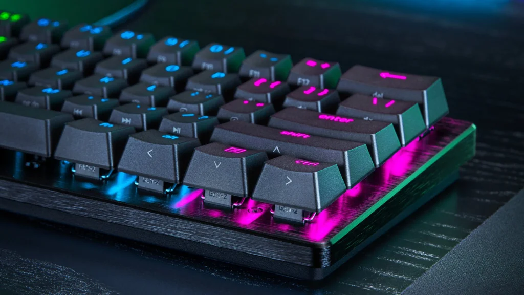 Razer vise la compétition : 8 000 Hz et 0,48 ms dans un format 60 %