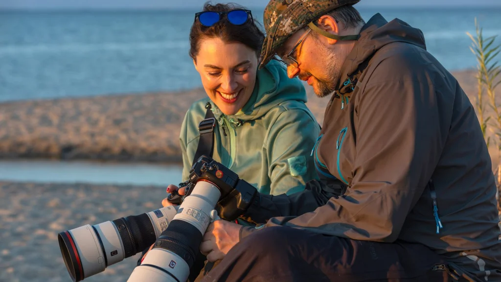 Sony lance deux téléobjectifs G Master sous un kilo pour sport et nature