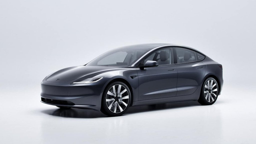 Tesla offre un an de Supercharge gratuit avec la Model 3