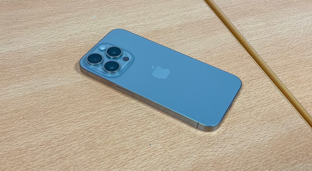 Apple délocalise en Inde, le prix de l'iPhone en hausse ?