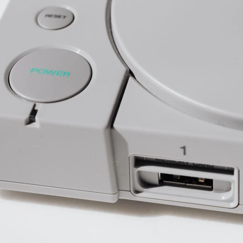 Console PlayStation 1 Sony avec lecteur disque, arrêt production disques physiques
