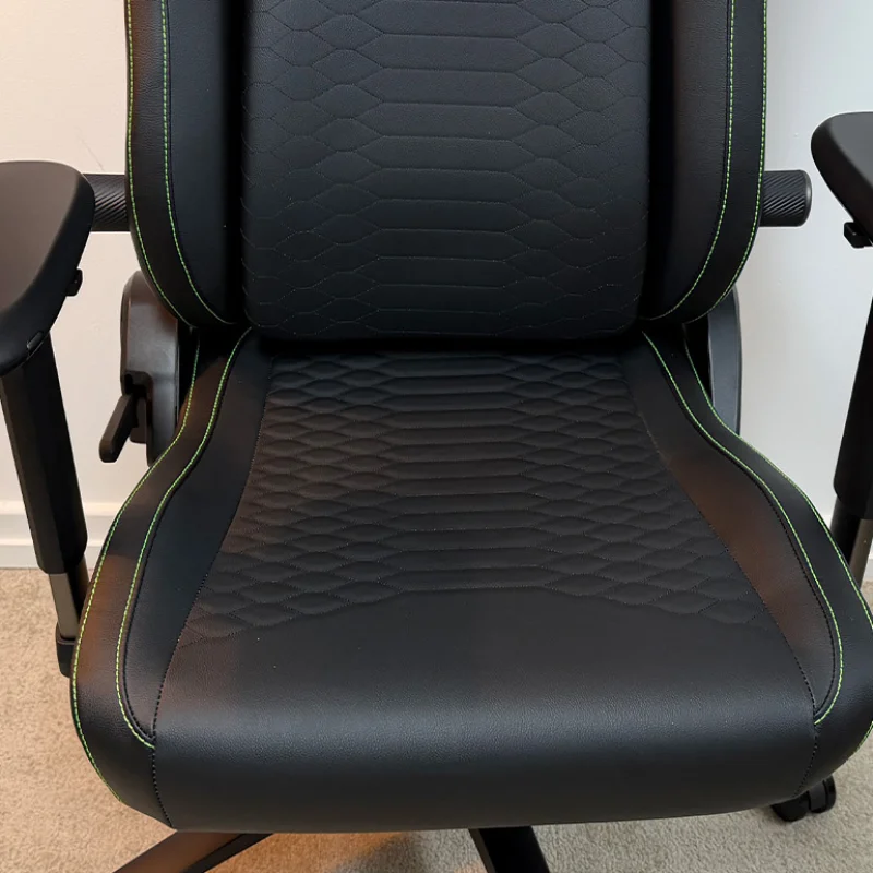 Razer Iskur V2 NewGen