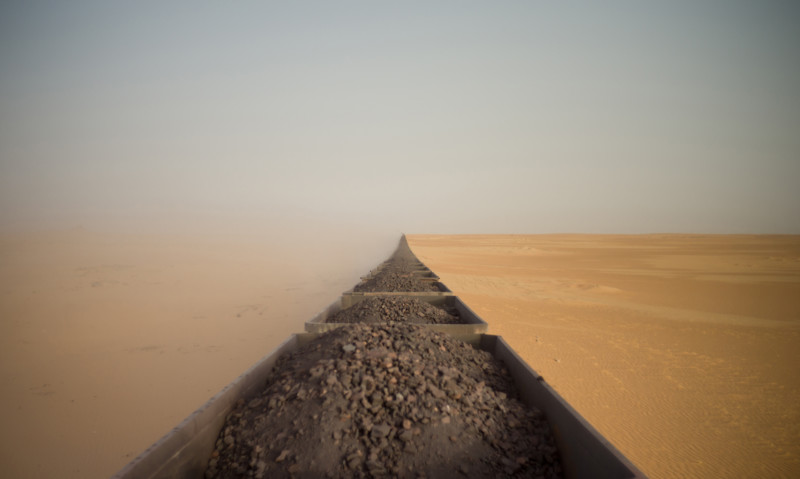 Adrian Guerin (Australie) avec Riding a Saharan Freight Train