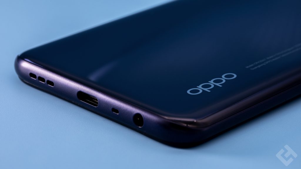 Oppo A72 - Face inférieure