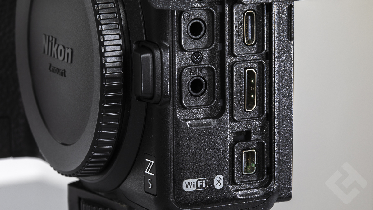 Nikon Z5 - Connectique 
