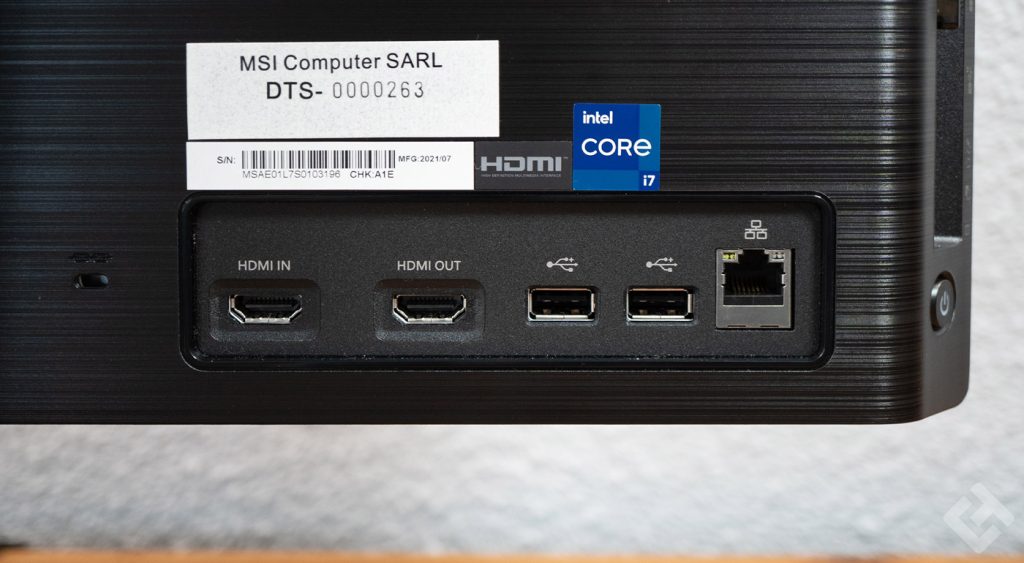 Connectiques MSI modern AM242TP Series