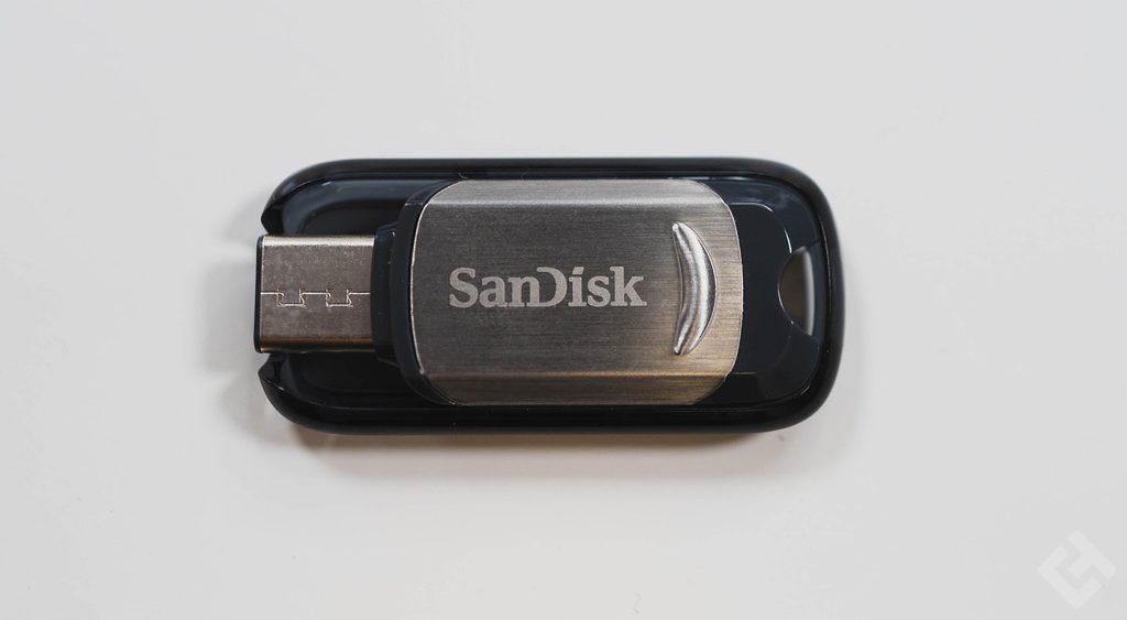 Test SanDisk Ultra Fit 128 Go (USB 3.1) : une clé USB vraiment
