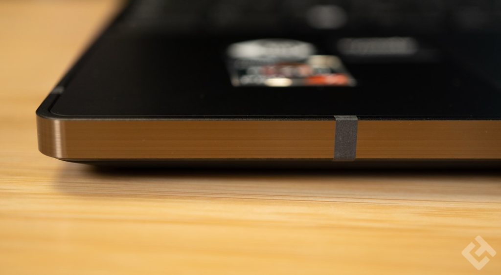 Epaisseur du Lenovo ThinkPad Z13 Gen 1