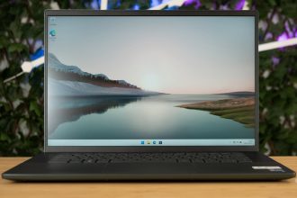 écran du dell inspiron 16 plus 7620