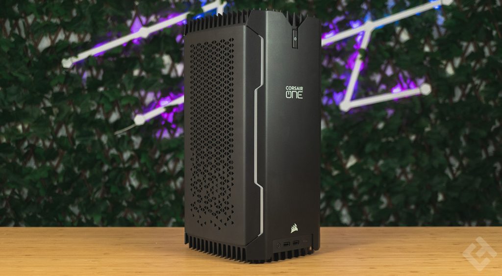 côté gauche du corsair one i300 - test