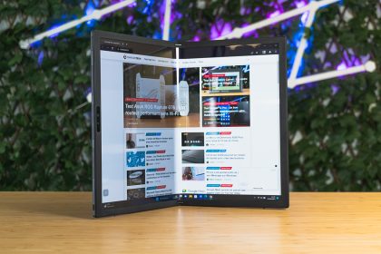 Test du Asus Zenbook 17 Fold OLED