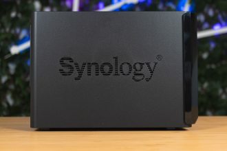 Côté gauche Synology DS223