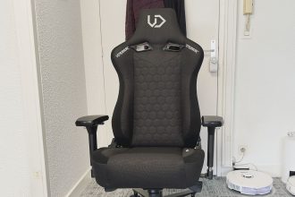 Test Ultradesk Throne