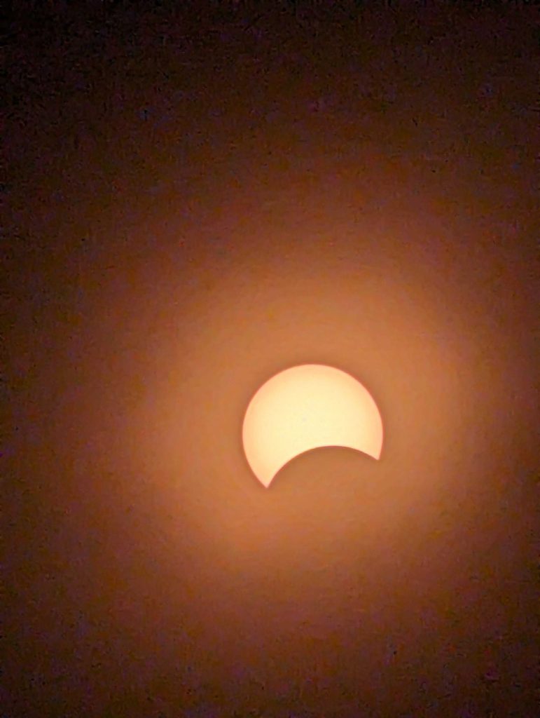 eclipse totale pixel 8 pro 6
