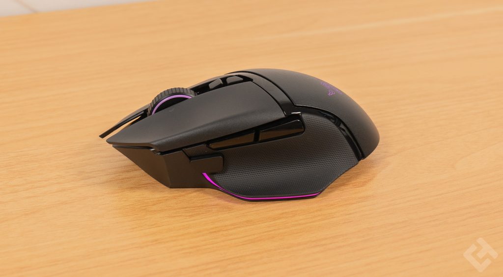 test razer basilisk v3 pro 35k avis (5)