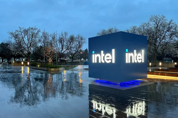 intel logo siege