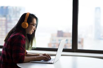 pexels divinetechygirl 1181681