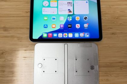 iPhone pliable : John Ternus prêt à lancer un modèle à 2 000 dollars