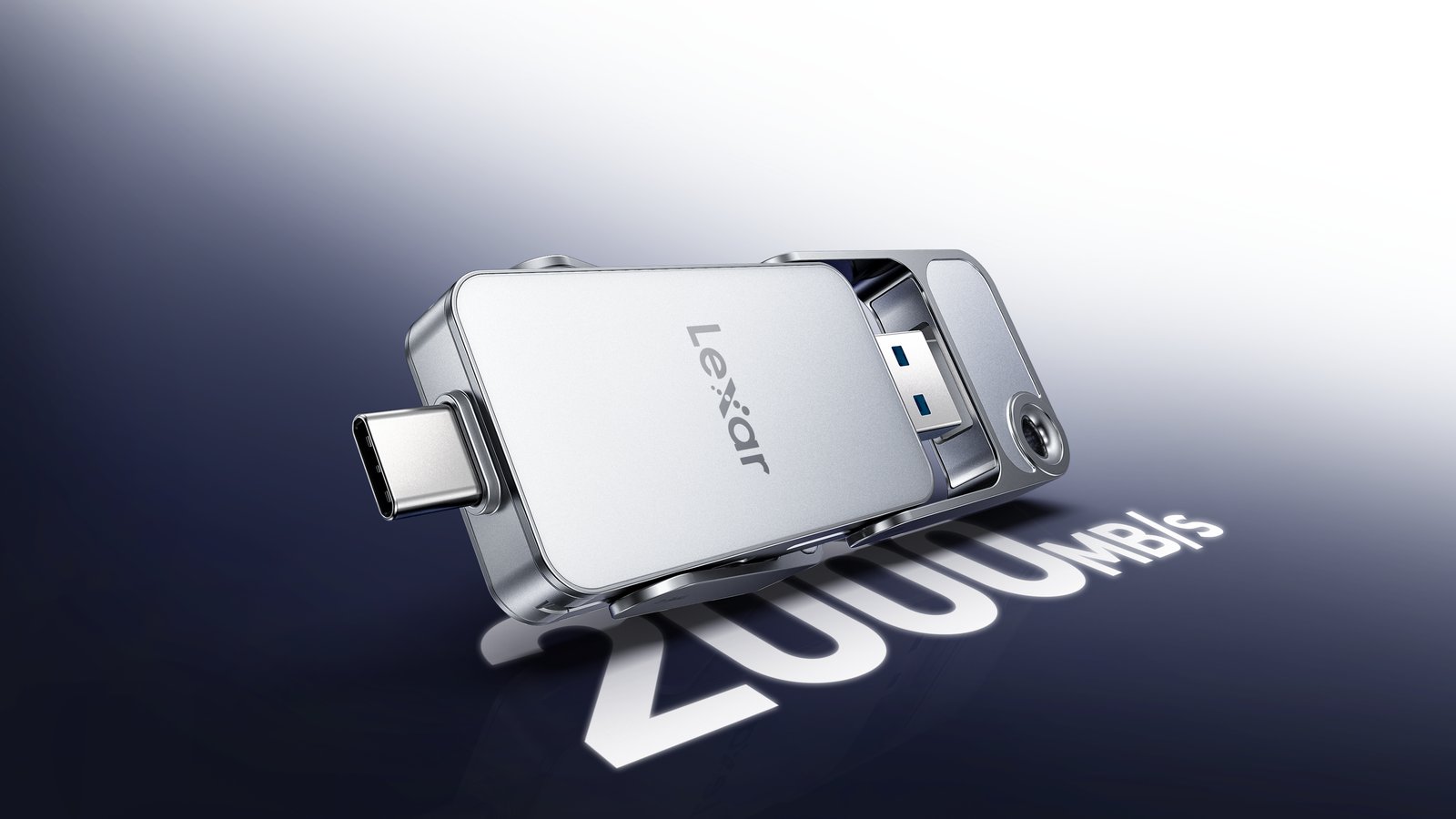 Le D70E de Lexar lit à 2000 Mo/s, mais c'est sa double prise qui change tout