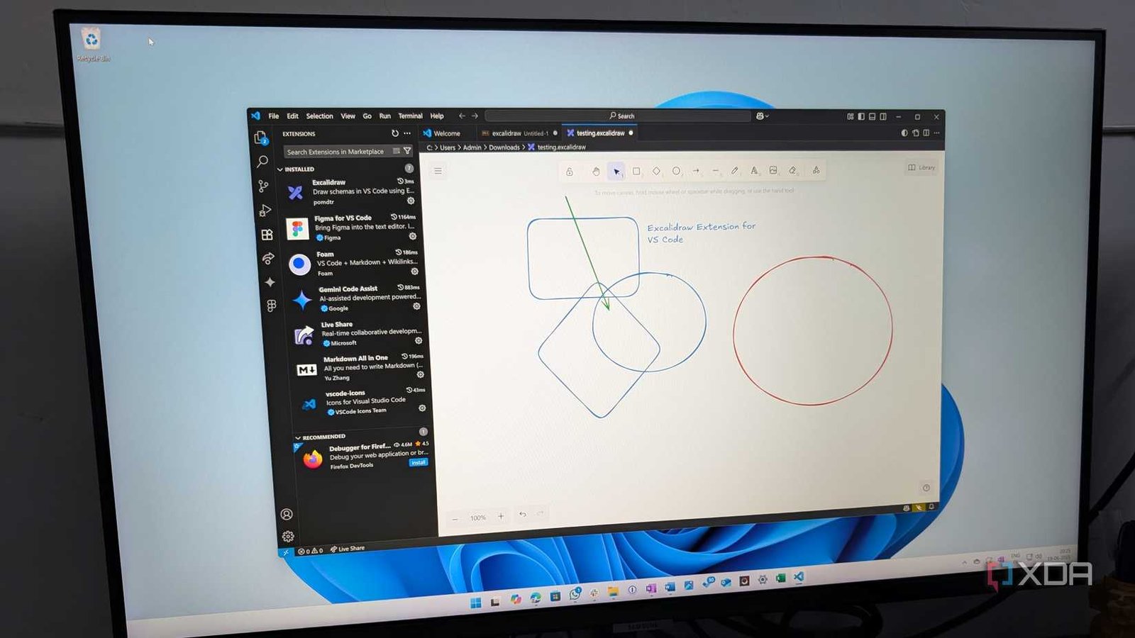 VS Code extensions panneau marketplace sur écran Windows 11