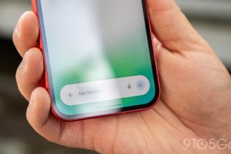 Google rafraîchit Gemini Live avec de nouvelles voix et un widget repensé