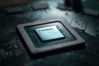 Puce Nvidia sur circuit imprimé, fuite de données GeForce NOW