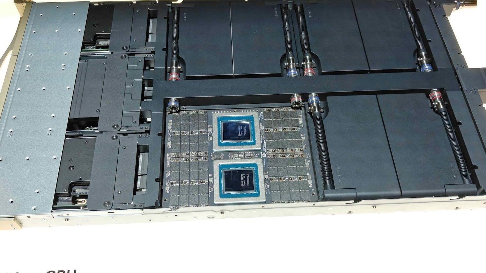 CPU NVIDIA Vera Compute Tray avec deux puces ARM et mémoire HBM
