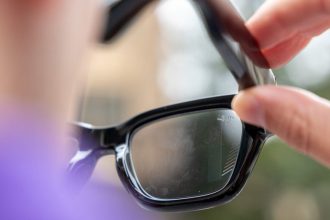 Pourquoi les premières apps des Ray-Ban Meta inquiètent autant qu'elles amusent