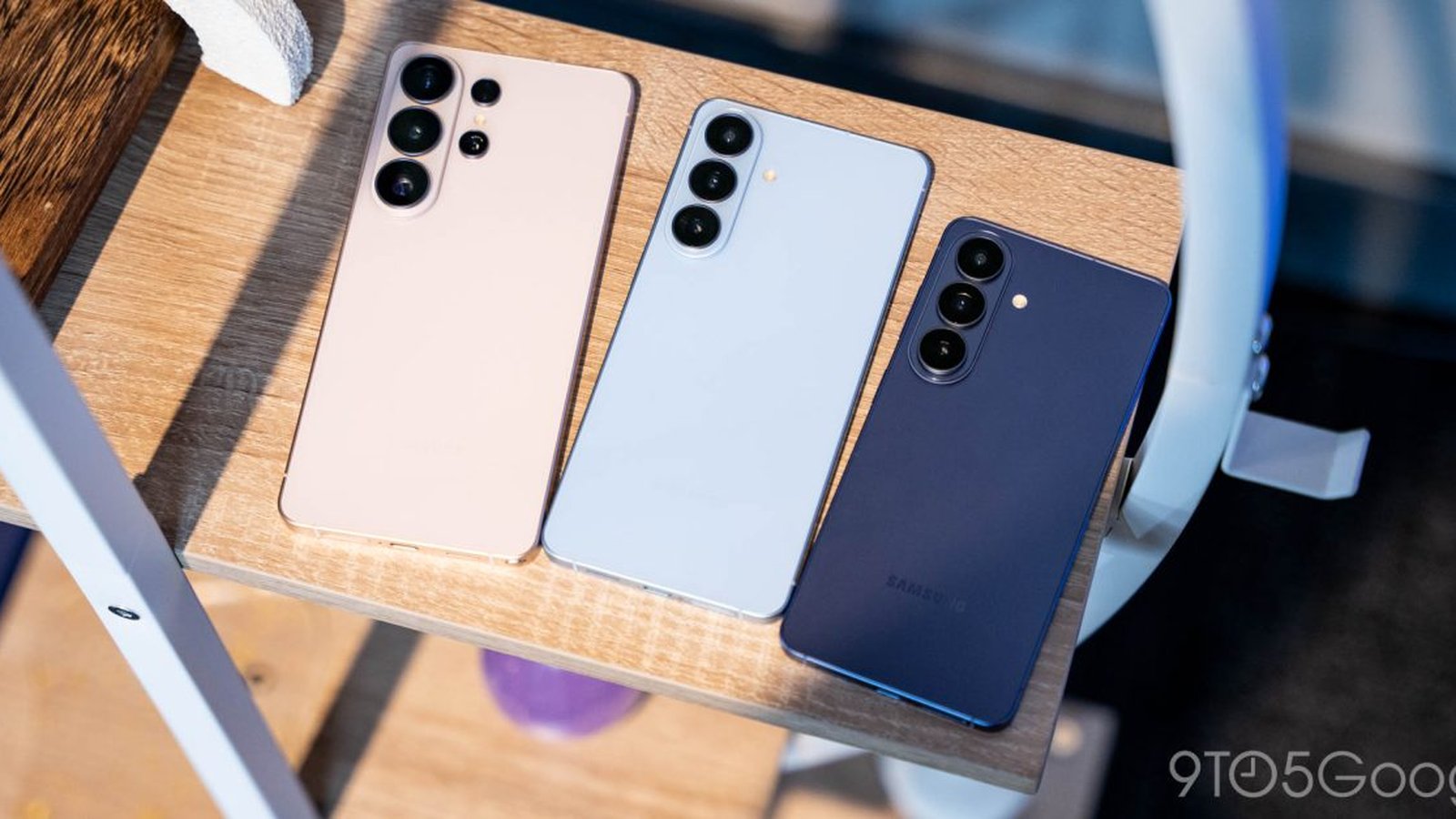 Samsung veut quatre Galaxy S27 : un modèle Pro de 6,47 pouces s'invite